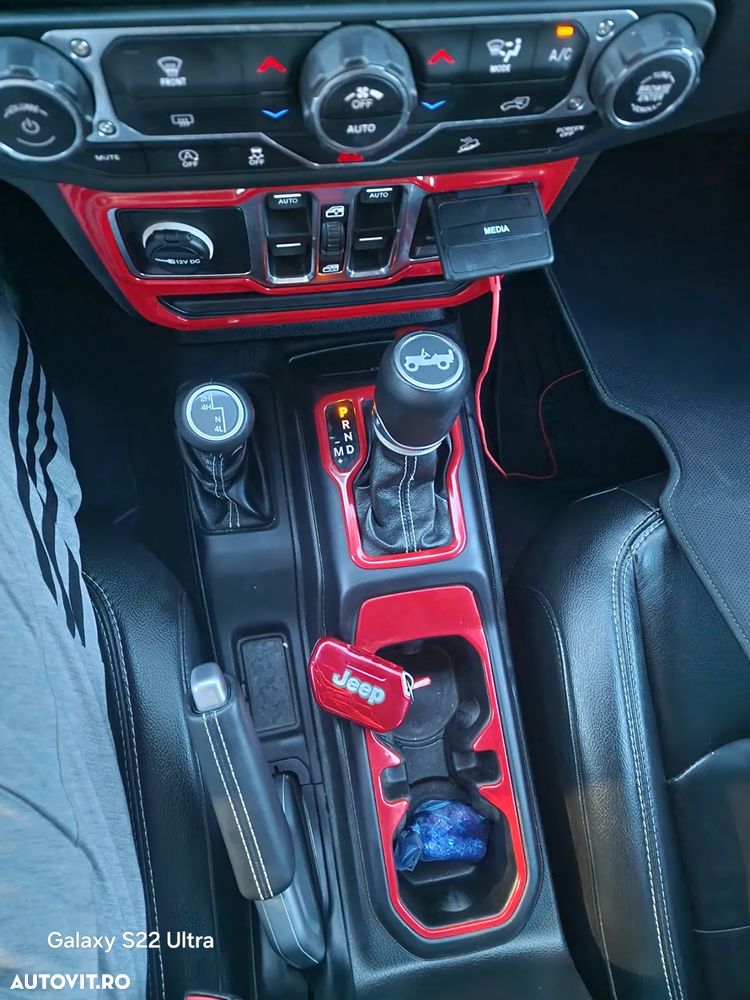 Jeep Wrangler Unlimited 2.0 T-GDI Hardtop AWD Automatik Sahara - 17