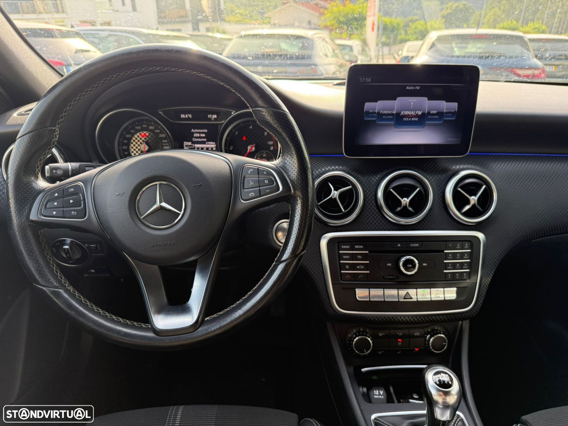 Mercedes-Benz A 180 d Fleet Pack Urban - 14