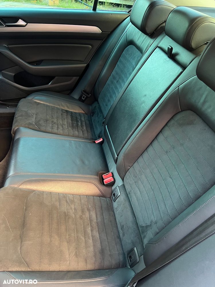 Volkswagen Passat - 17