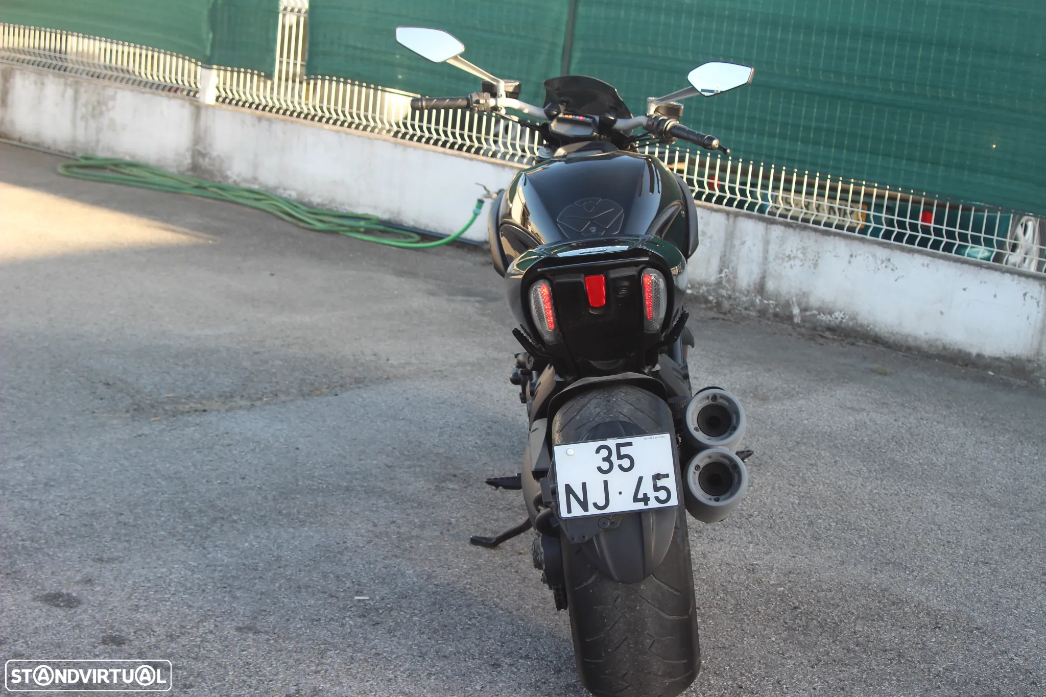 Ducati Diavel Carbon  ABS - 5