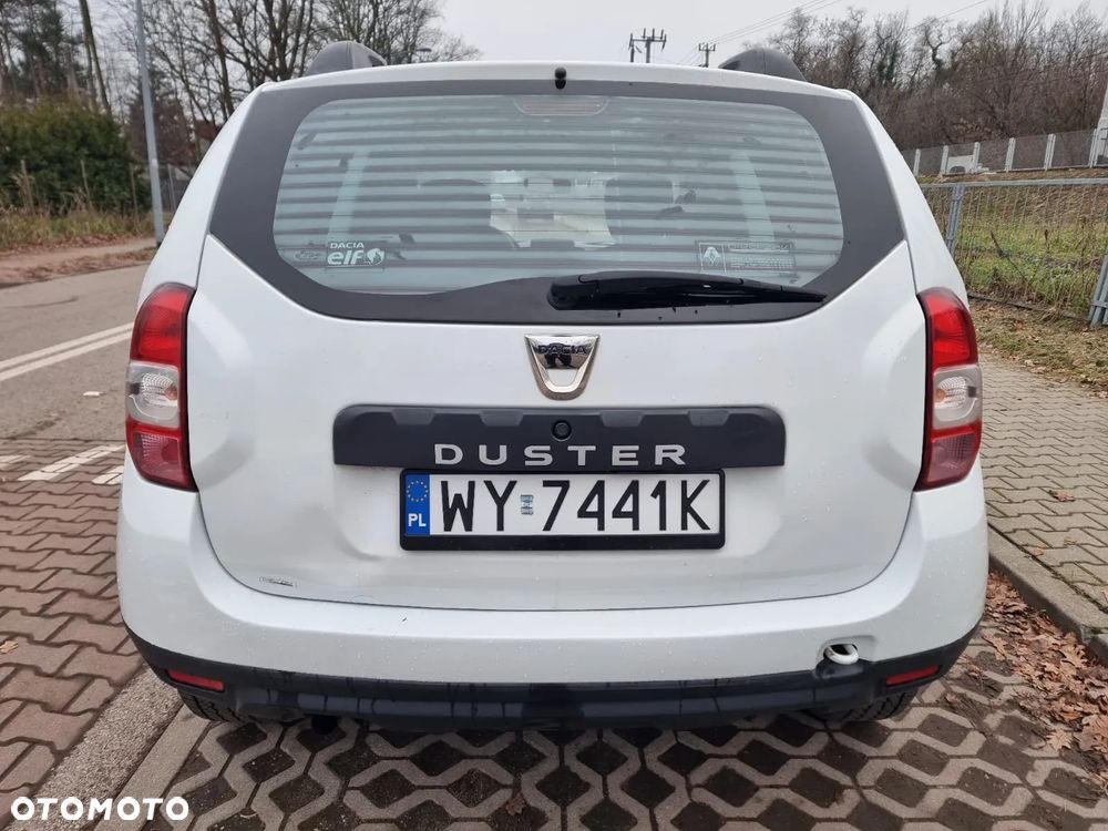 Dacia Duster 1.6 SCe Laureate S&S - 13