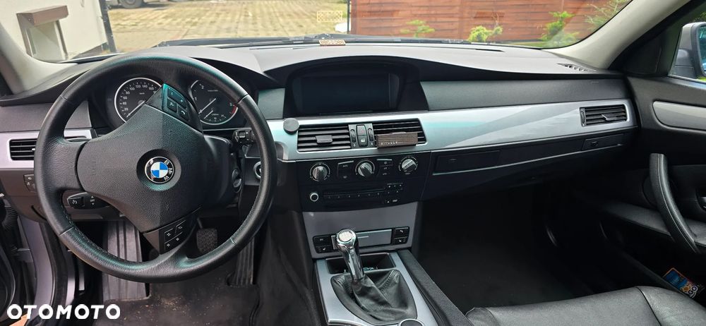 BMW Seria 5 520d - 7