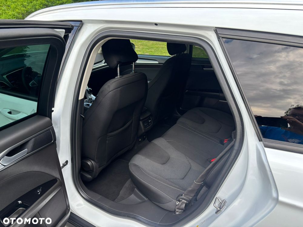 Ford Mondeo - 20
