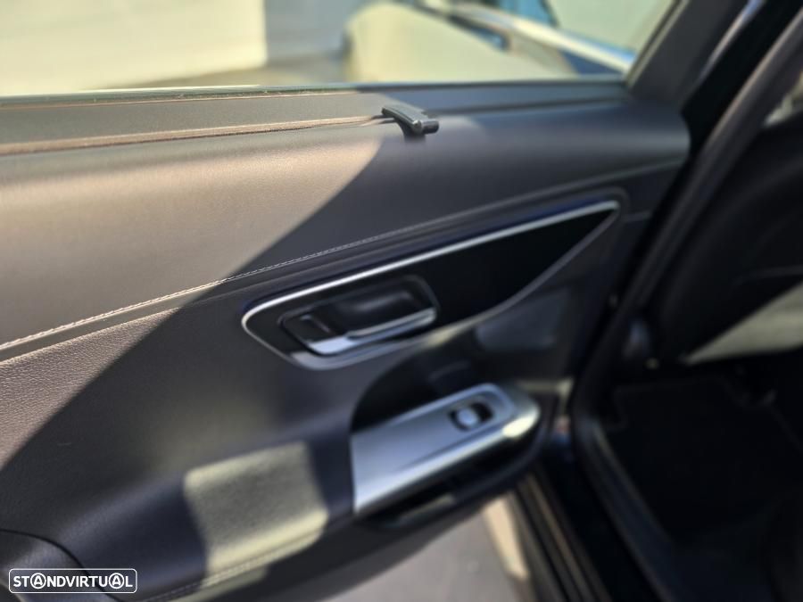 Mercedes-Benz C 300 e AMG Line - 15
