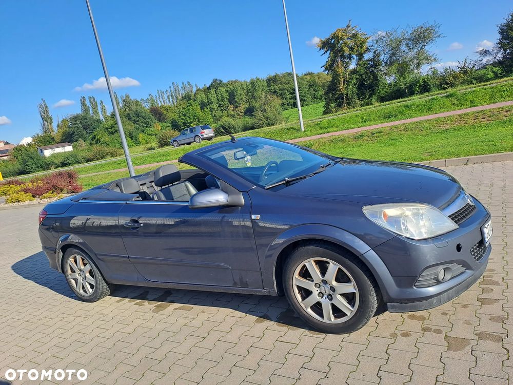 Opel Astra 1.9 CDTI Edition - 4