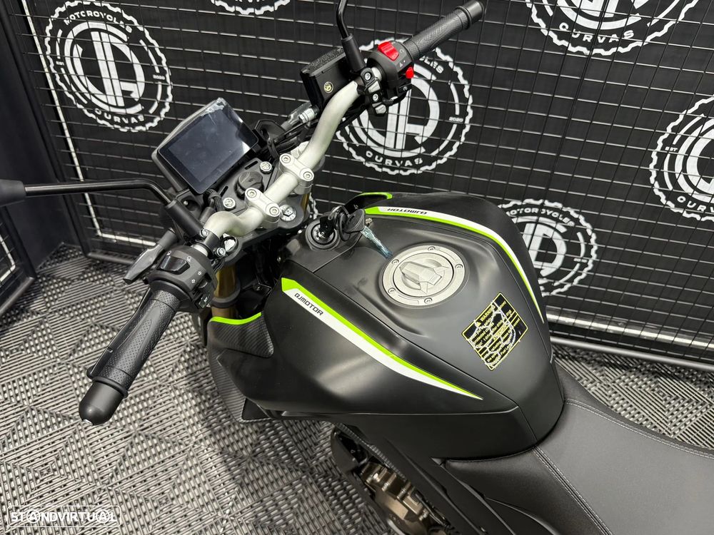 QJ Motor SRK 125S - 8