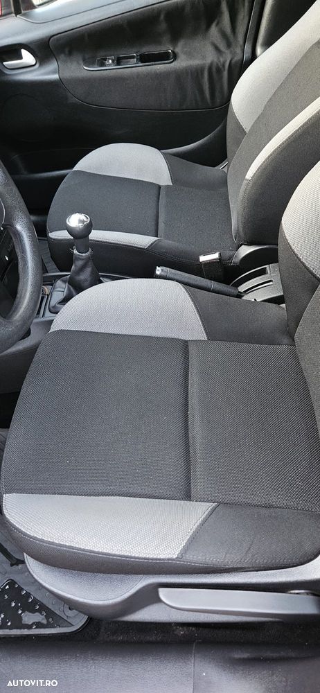 Peugeot 207 1.4E 16V Premium - 6