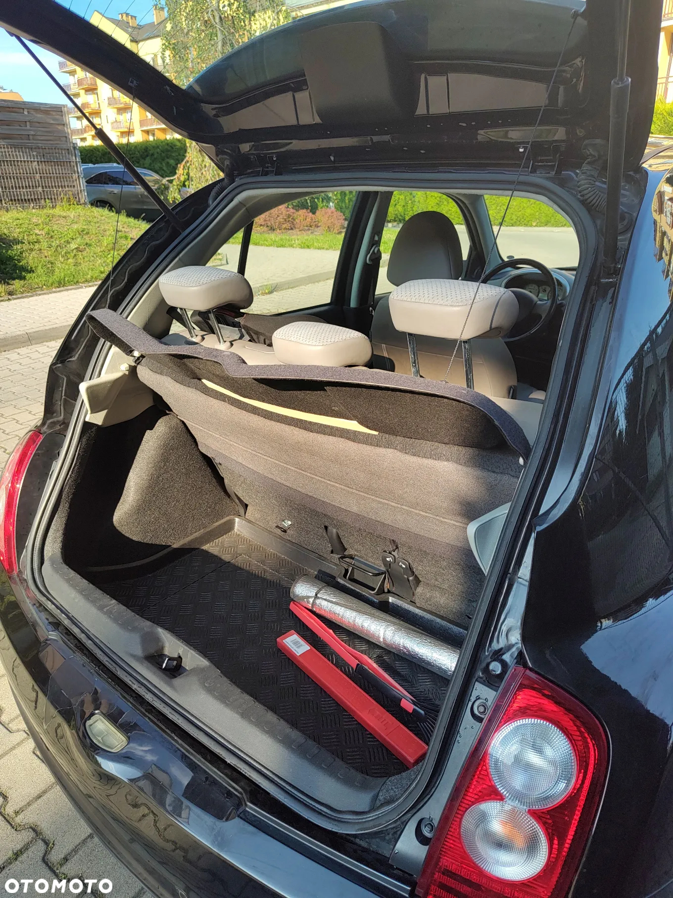 Nissan Micra 1.6 Active Luxury - 9