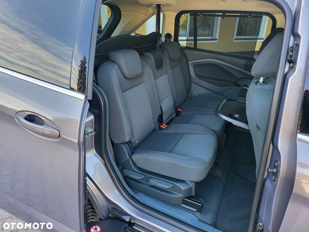 Ford Grand C-MAX 2.0 TDCi Titanium - 28