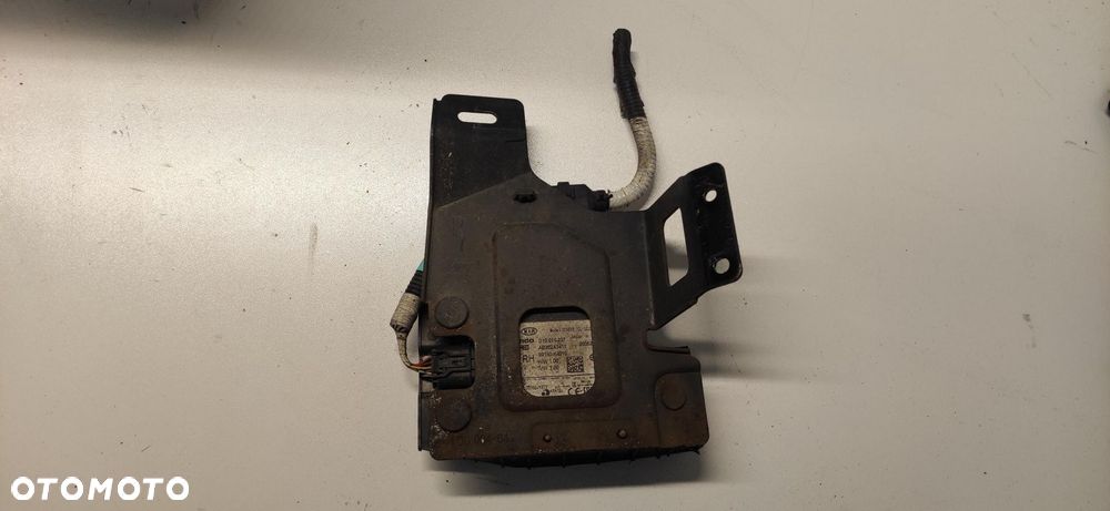 HYUNDAI KONA EV RADAR CZUJNIK MARTWEGO POLA SENSOR PRAWY TYŁ 991450-K4010 - 2