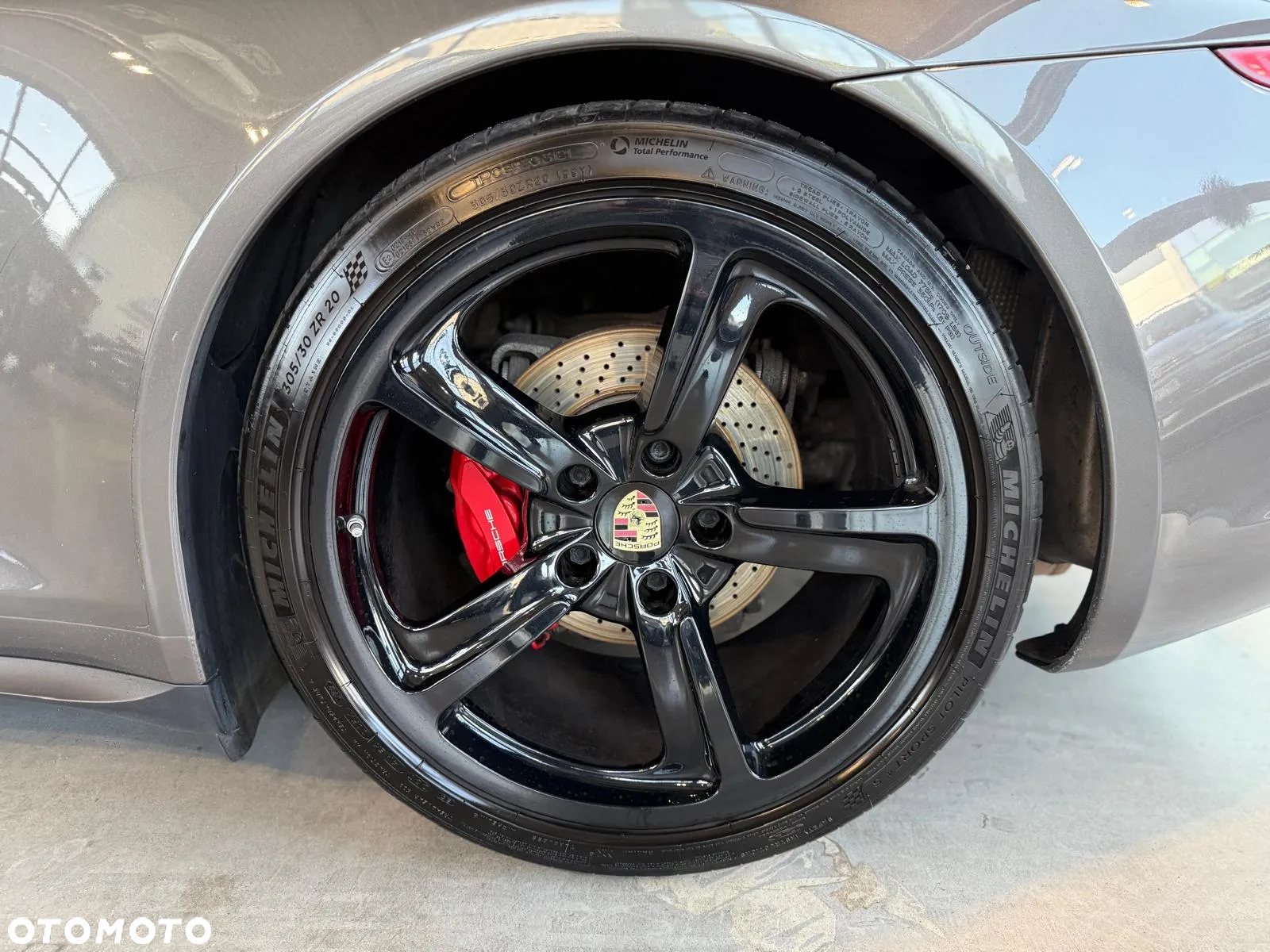 Porsche 911 Carrera 4S PDK - 16