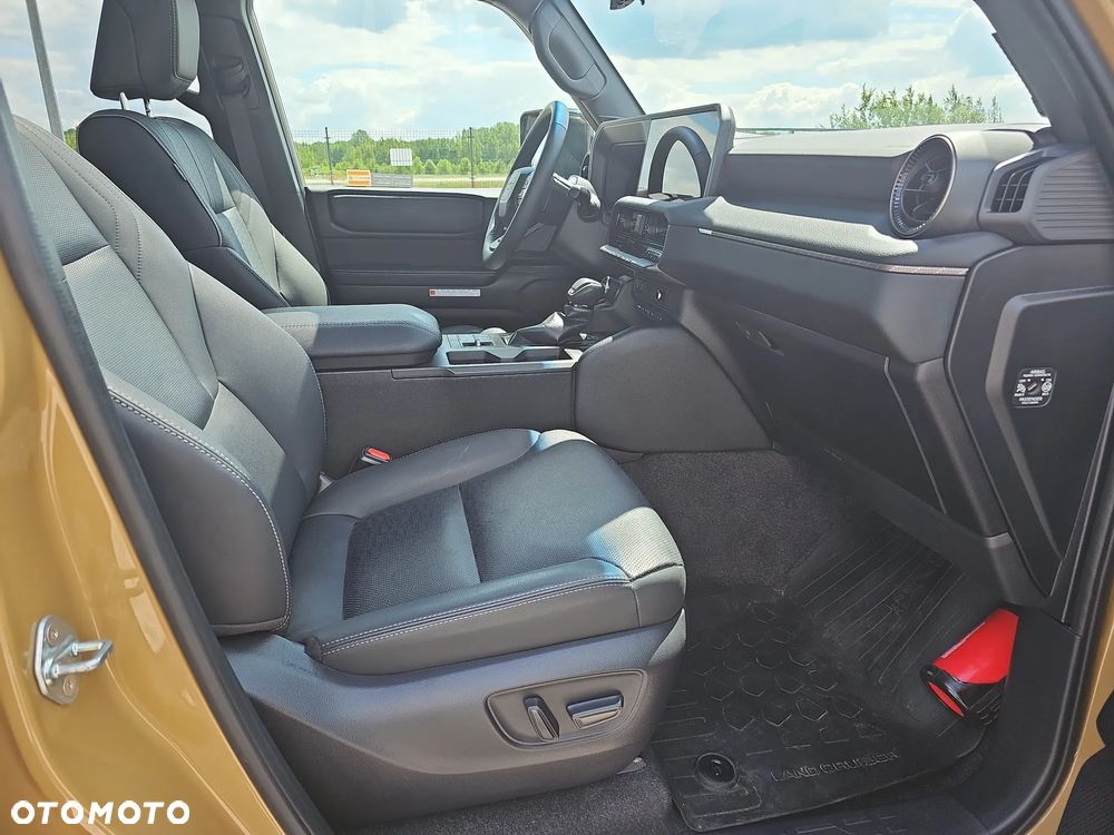 Toyota Land Cruiser LC 2.8 D-4D First Edition - 20