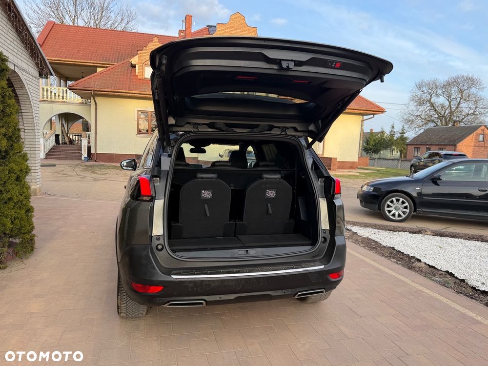 Peugeot 5008 - 15