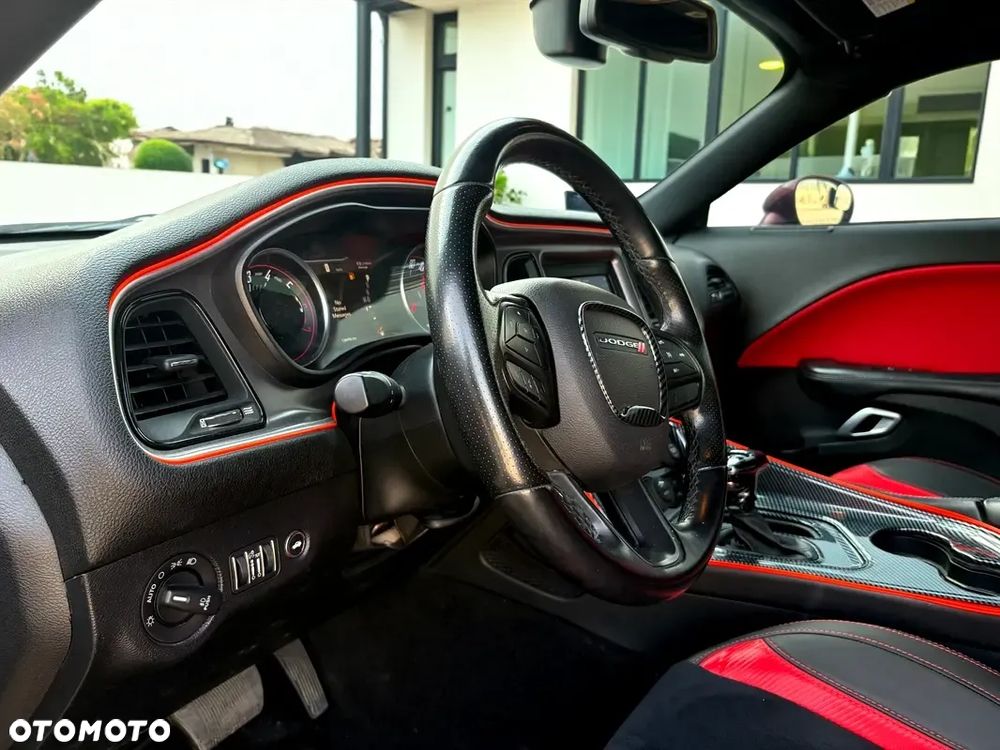 Dodge Challenger 5.7 R/T - 13