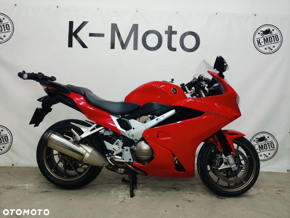 Honda VFR - 1