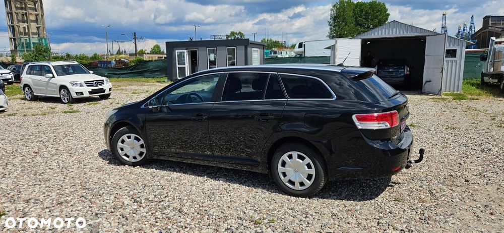 Toyota Avensis 1.8 Edition - 12