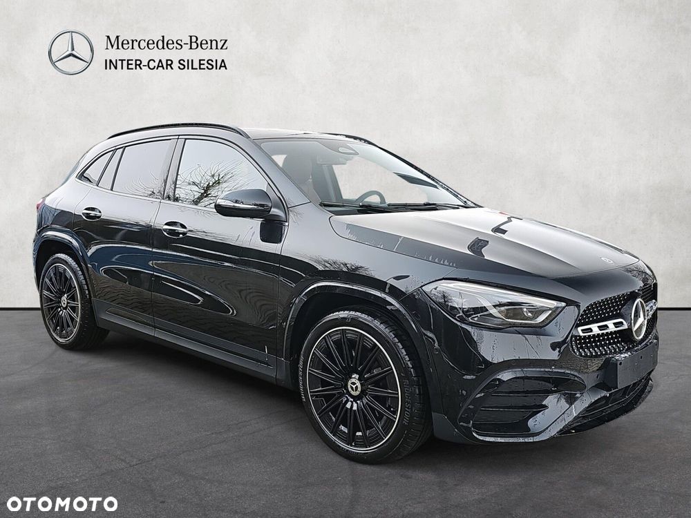 Mercedes-Benz GLA - 3