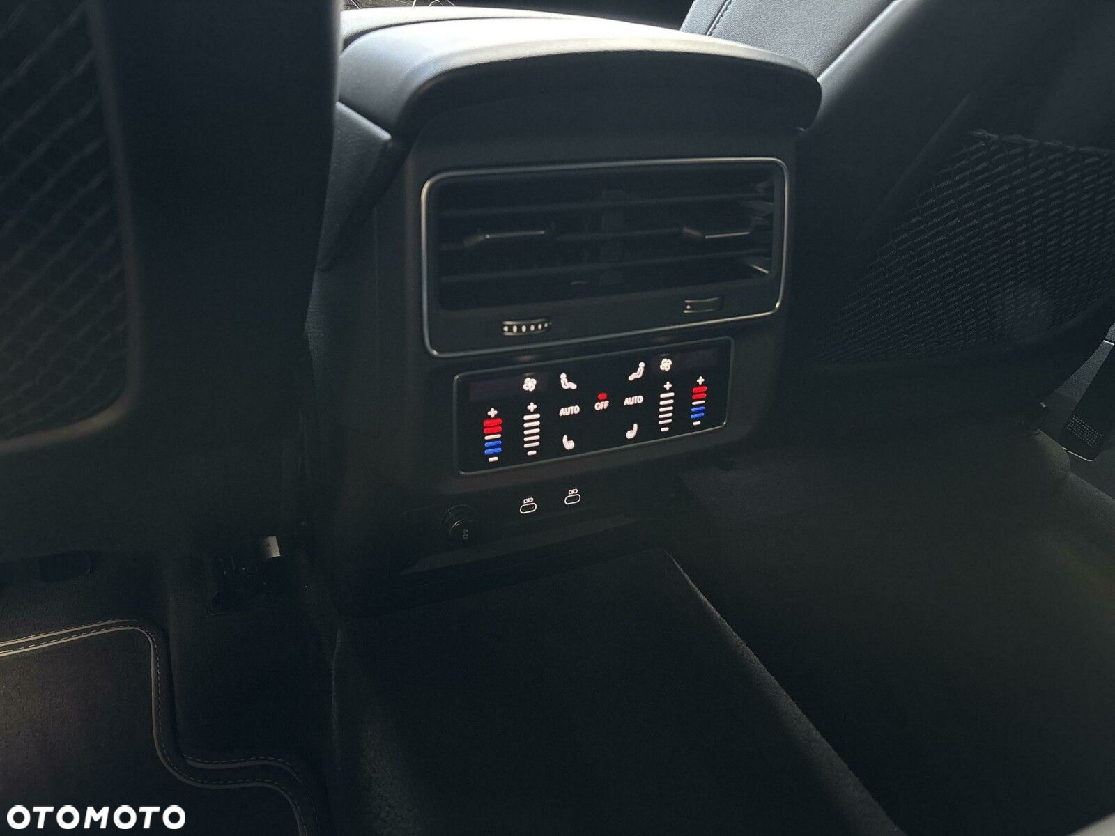 Audi Q7 - 32