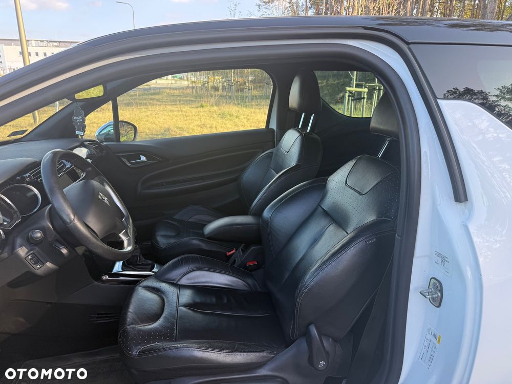 Citroën DS3 1.6 THP Ultra Prestige - 11