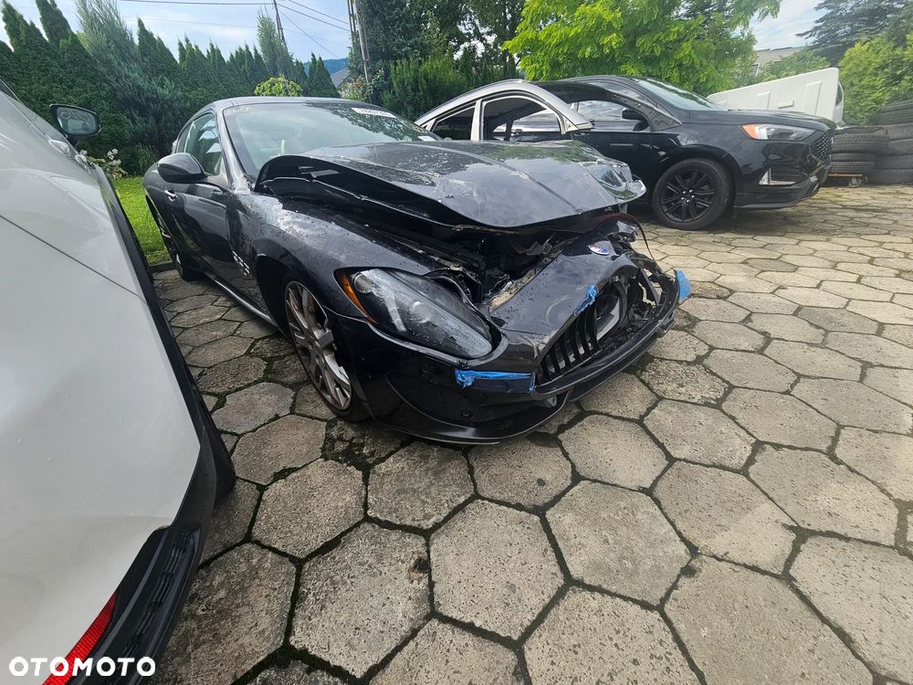 Maserati GranTurismo - 14