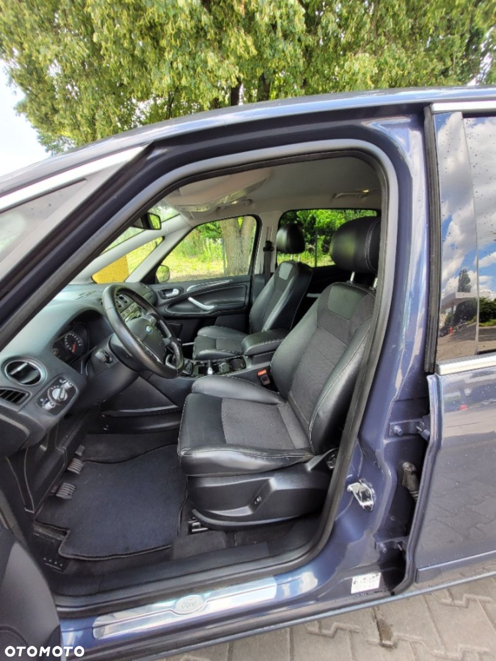 Ford S-Max 2.0 TDCi DPF Titanium - 13