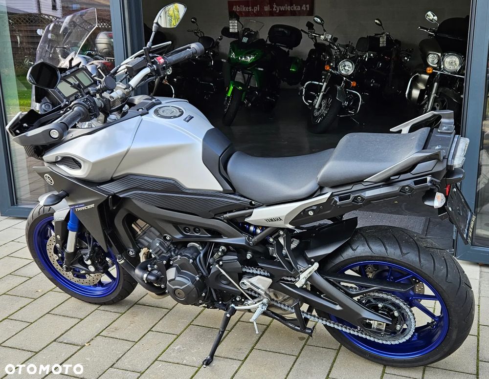 Yamaha MT - 6