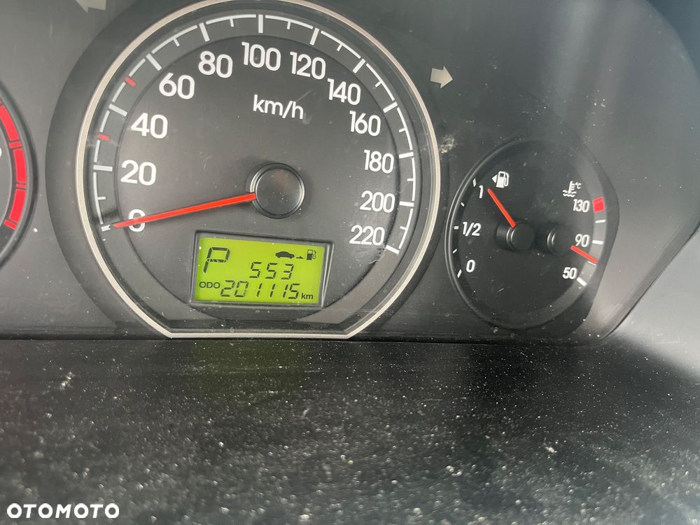 Hyundai H-1 ver-2-5-crdi-travel-trend - 7