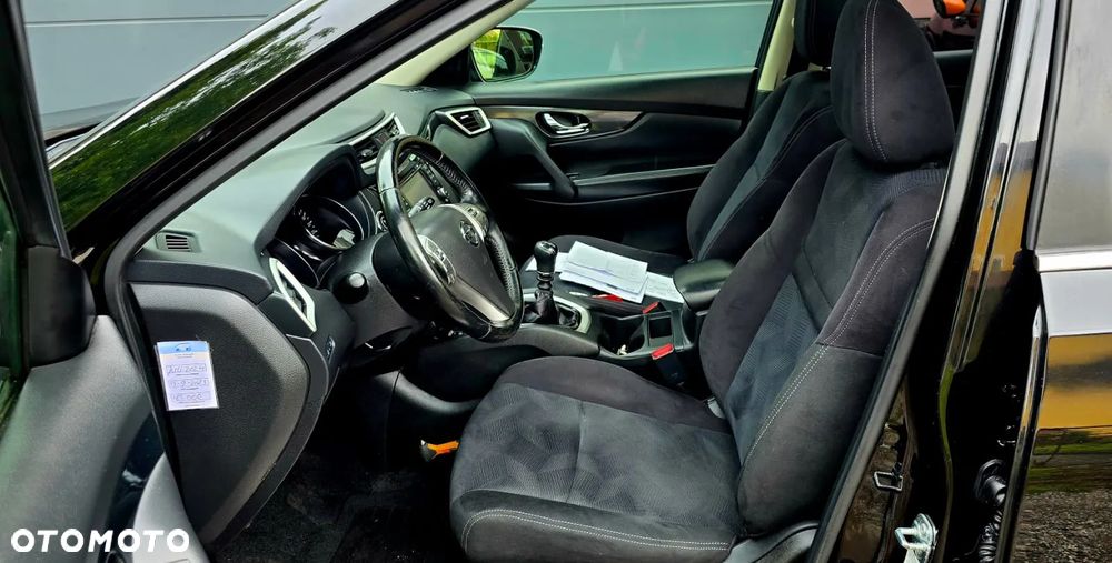 Nissan X-Trail 1.6 DIG-T Tekna - 23