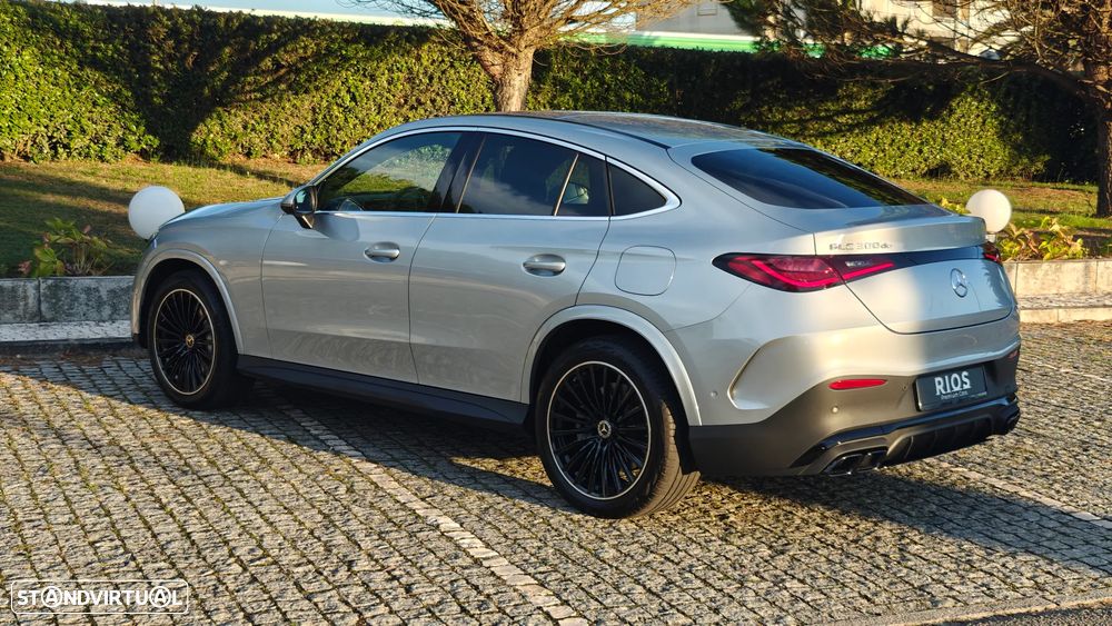 Mercedes-Benz GLC 300 de Coupe 4Matic - 10