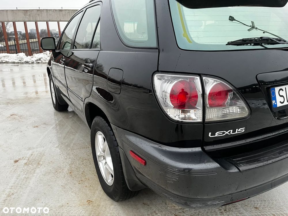 Lexus RX - 24