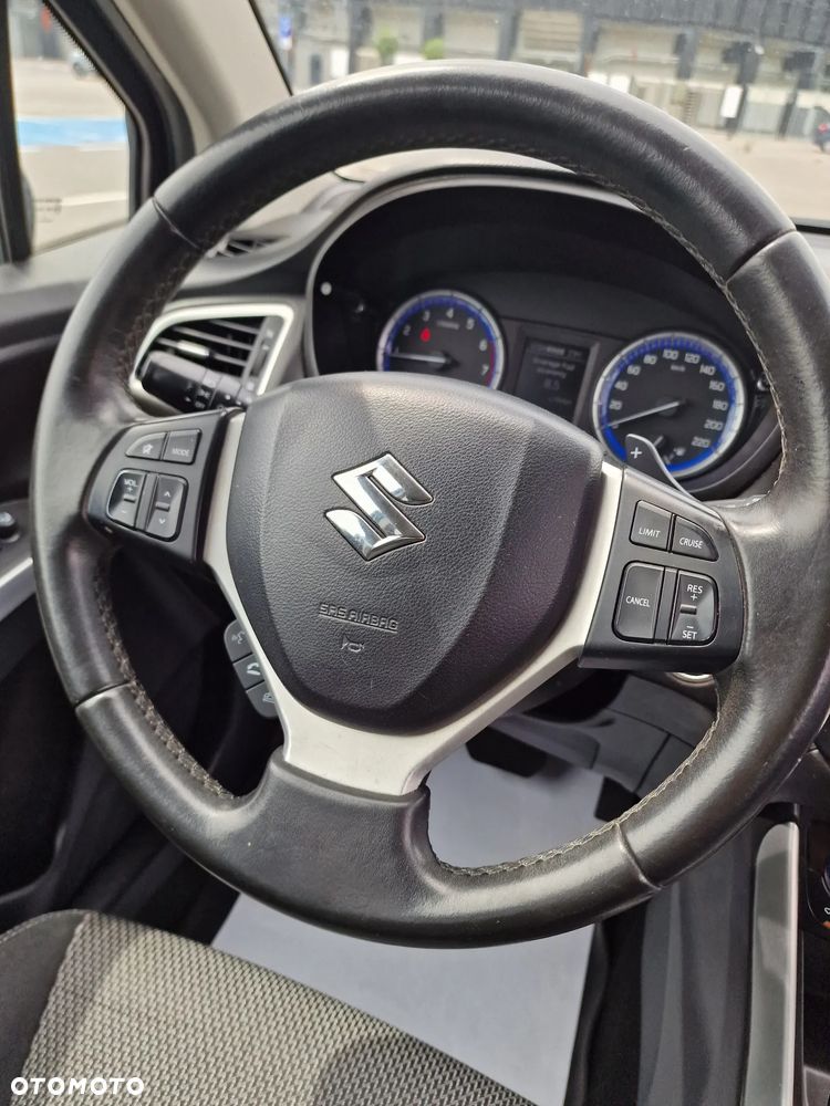 Suzuki SX4 S-Cross 1.6 Premium Plus 4WD CVT - 20