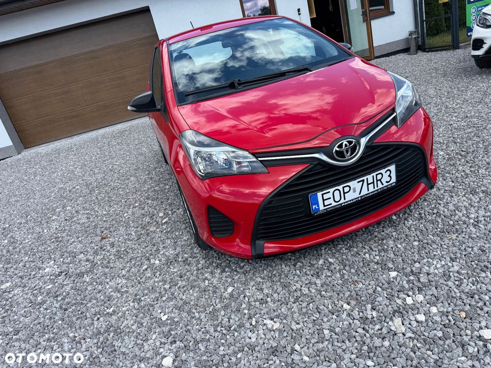 Toyota Yaris 1.0 Entry EU5 - 19