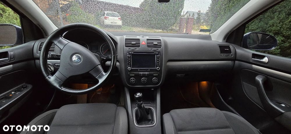Volkswagen Golf 1.9 TDI Sportline - 9