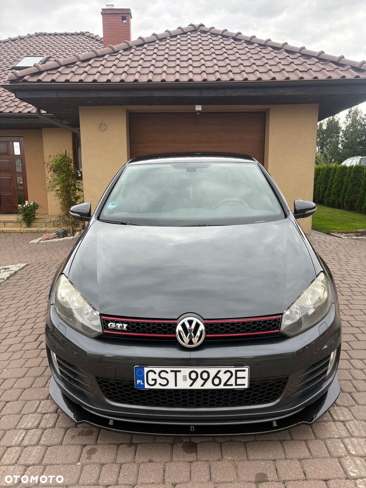 Volkswagen Golf 2.0 TSI GTI - 2