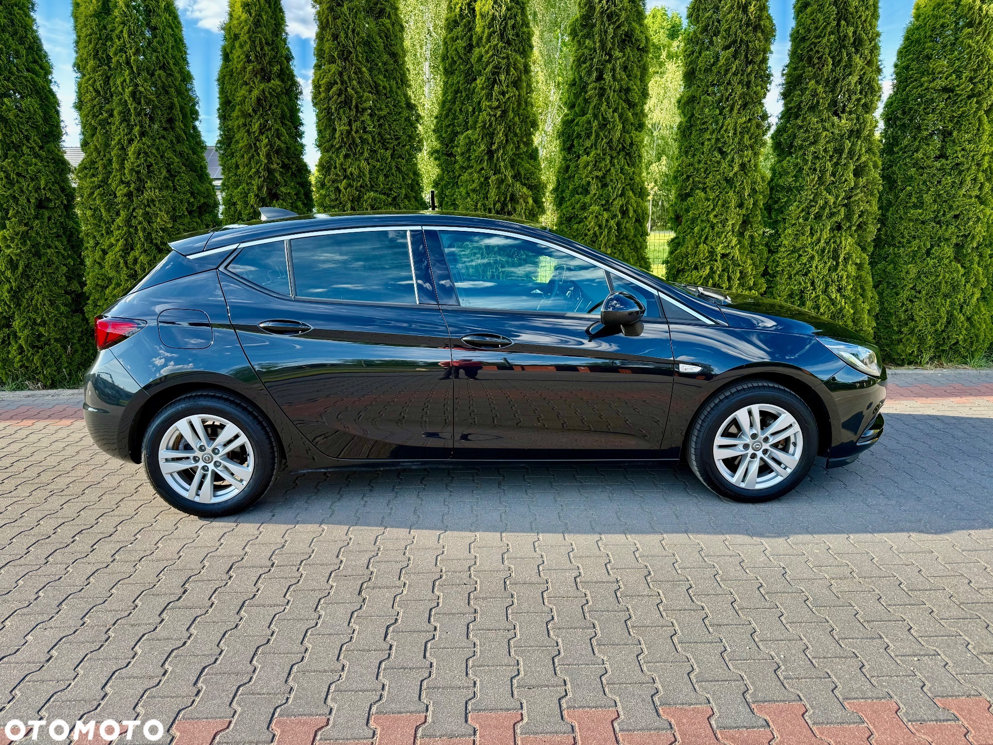 Opel Astra V 1.4 T Dynamic - 4