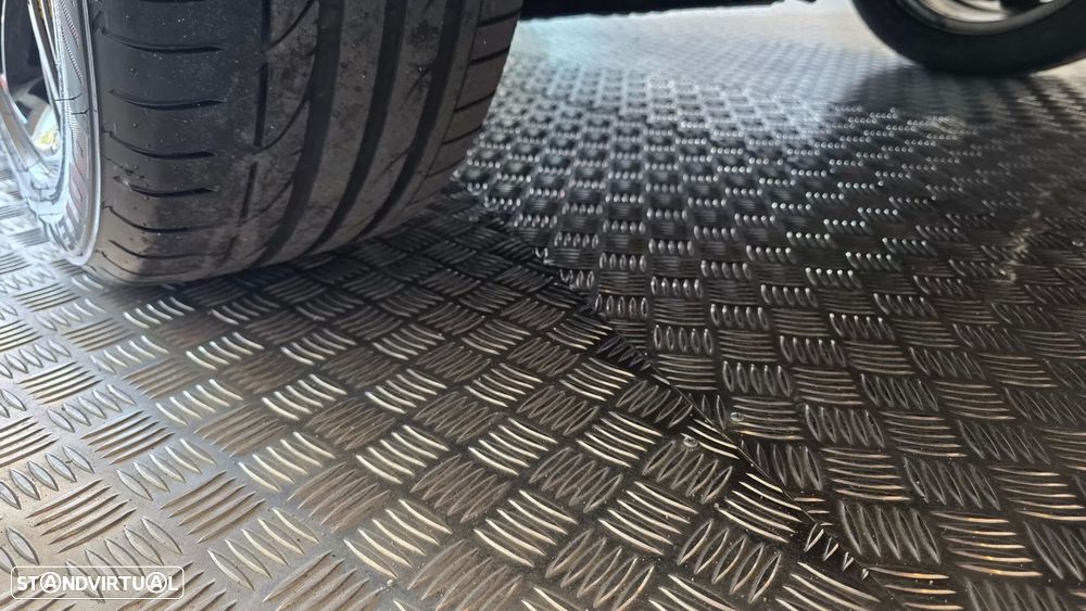 BMW 318 d Line Sport Auto - 31