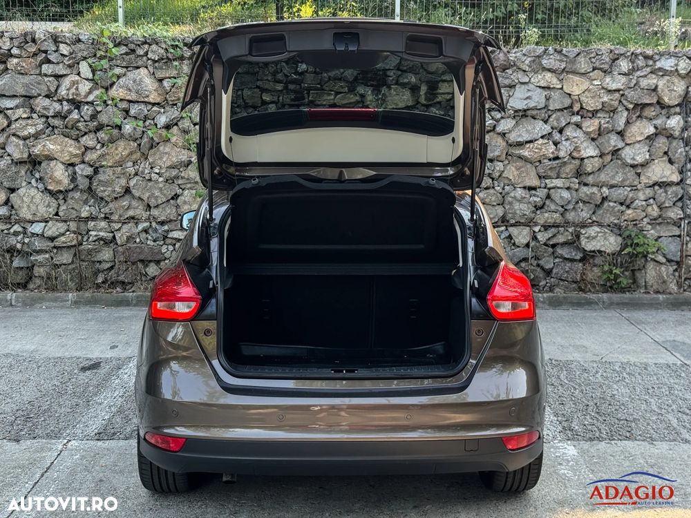 Ford Focus 1.0 EcoBoost Titanium Business - 3