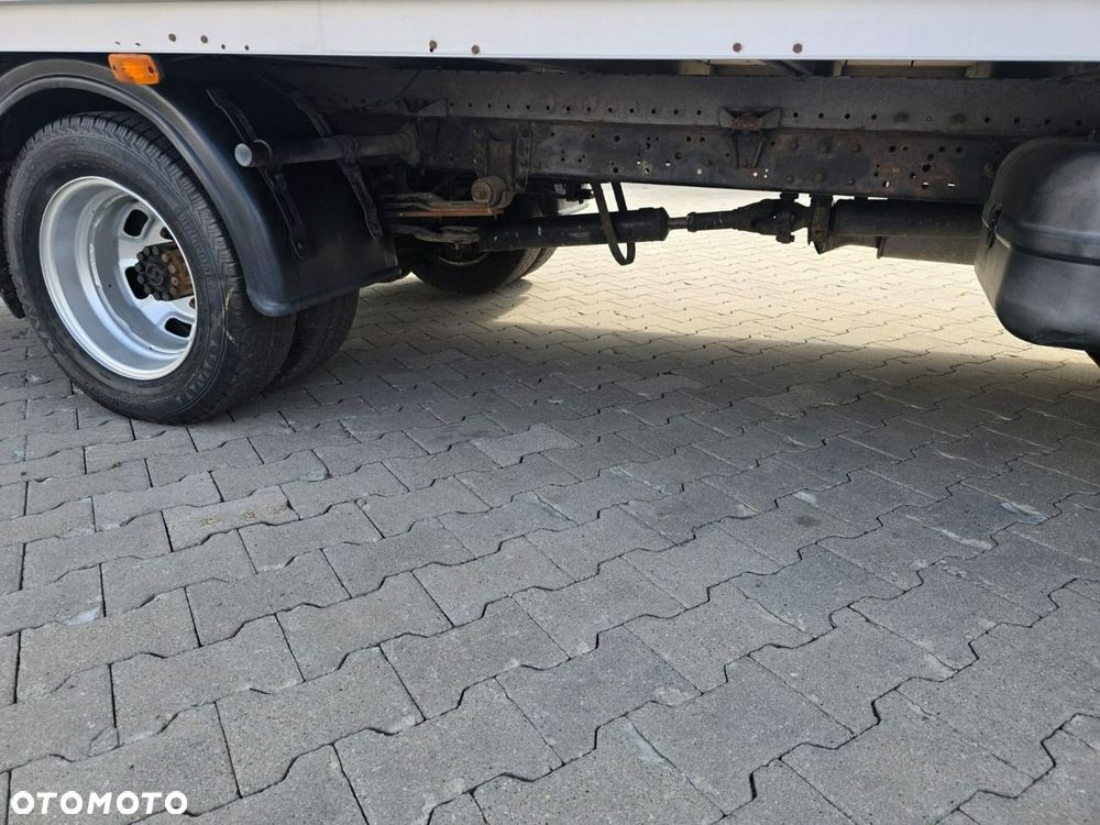 Nissan Cabstar - 35