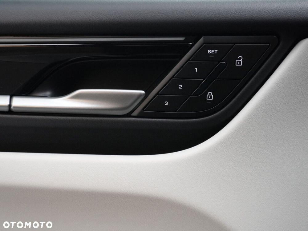 Porsche Macan 4 100kWh - 19
