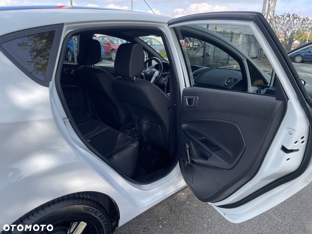 Ford Fiesta 1.0 EcoBoost Silver X Plus 2 (Titan.) EU6 - 15