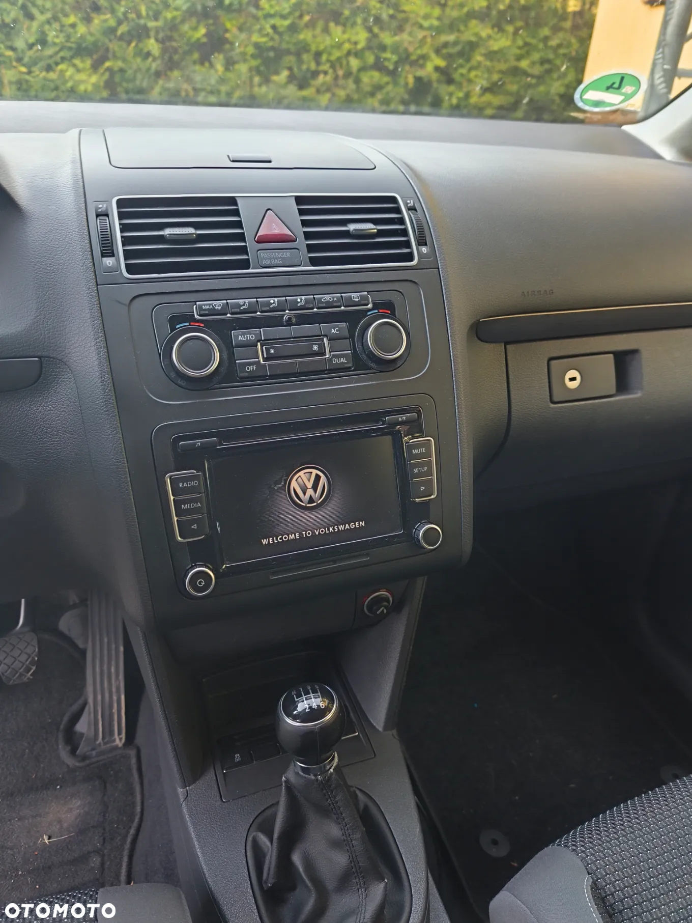 Volkswagen Touran - 15
