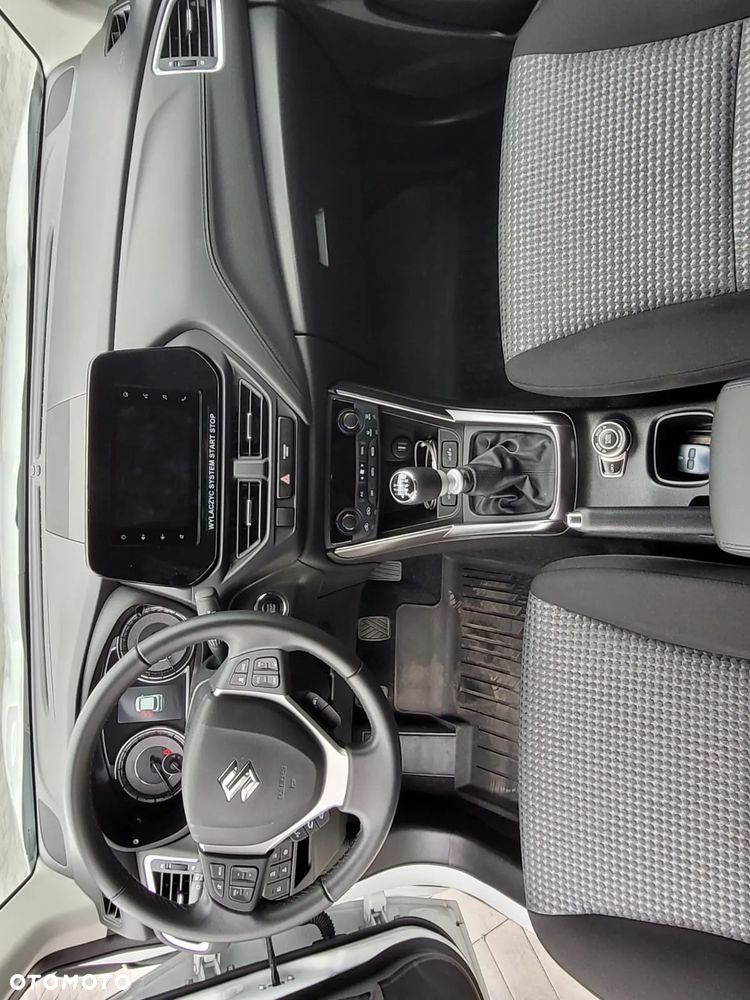 Suzuki S-Cross 1.4 SHVS Premium Plus SP 4WD - 10