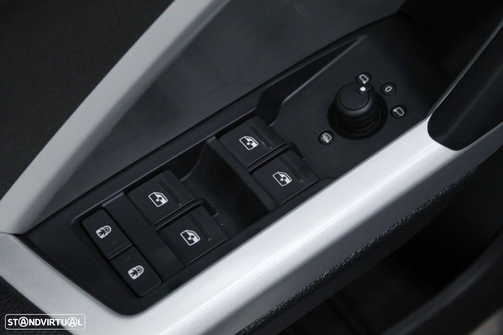 Audi Q3 45 TFSIe S tronic - 21