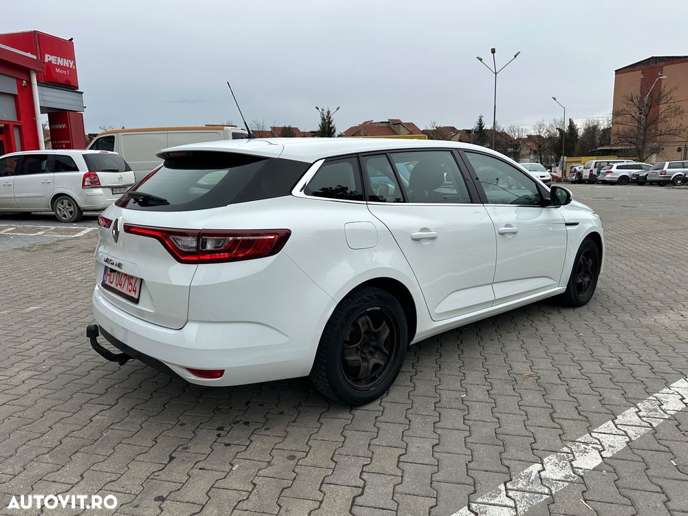 Renault Megane ENERGY TCe 100 LIFE - 5