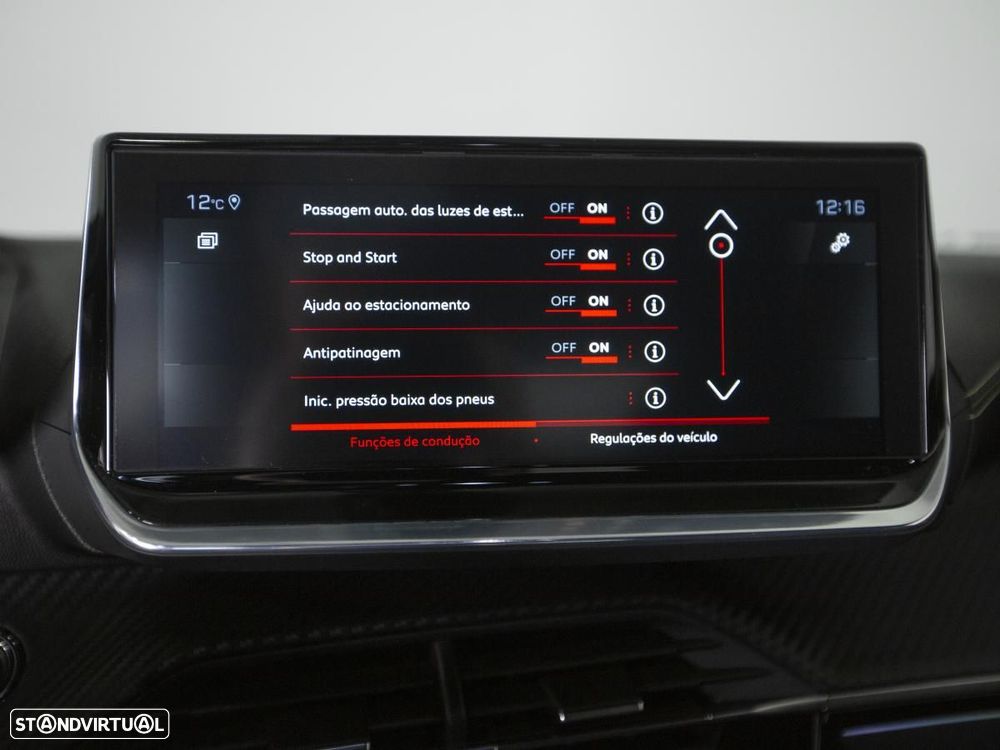 Peugeot 2008 1.5 BlueHDi GT EAT8 - 24