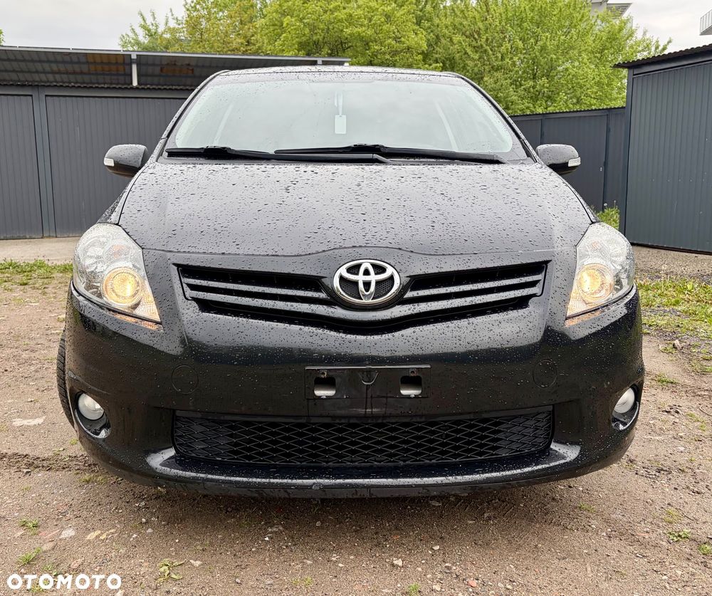 Toyota Auris 1.4 D-4D - 12