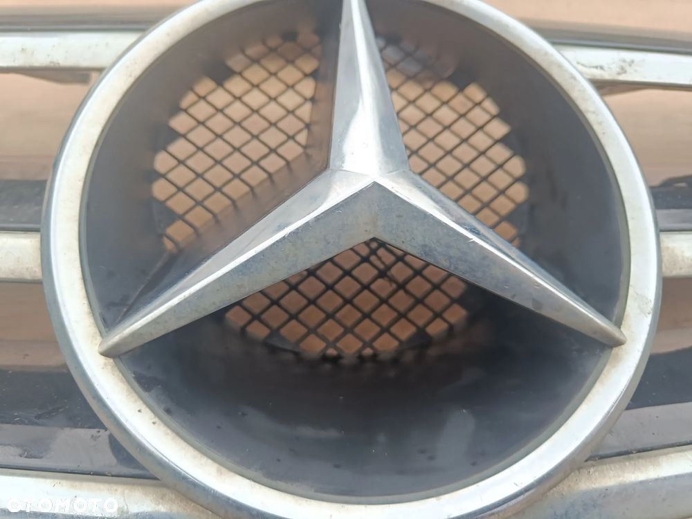 MERCEDES W209 CLK LIFT GRILL ATRAPA PRZEDNIA PRZÓD - 9