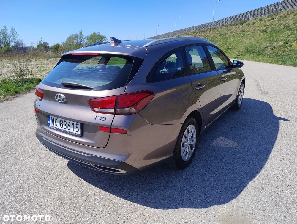 Hyundai i30 1.5 DPI Modern - 6