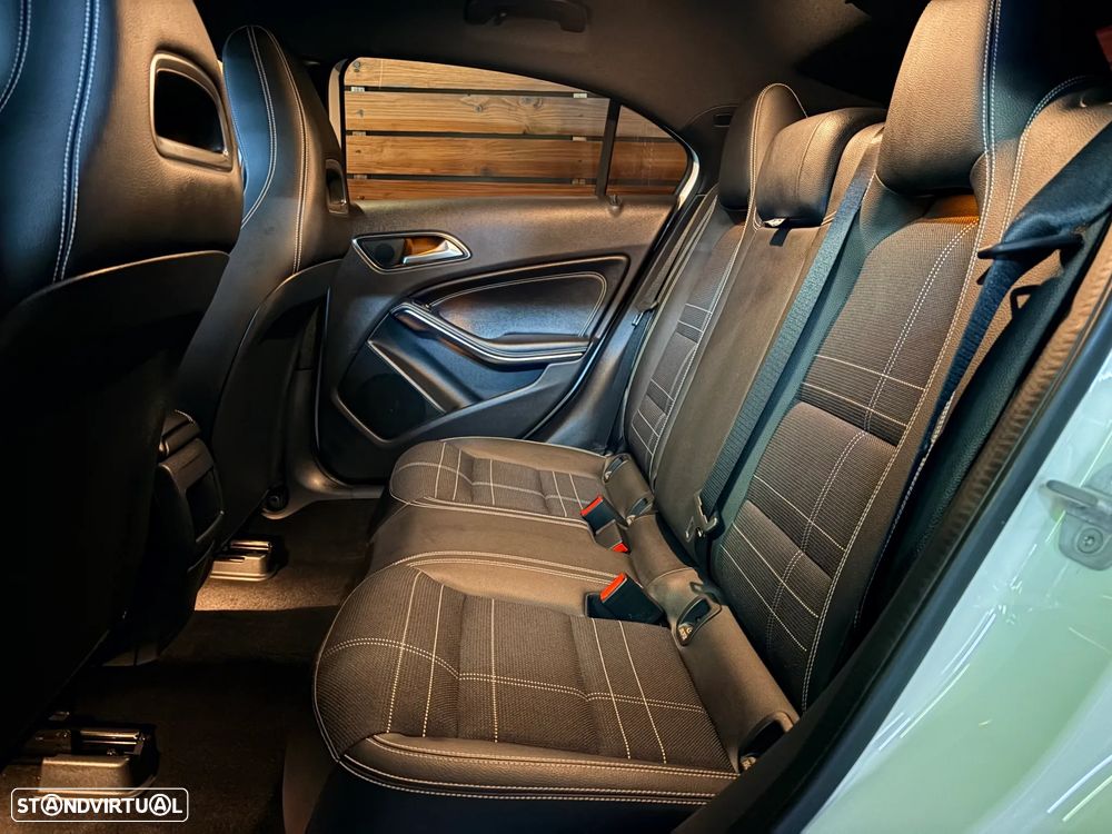 Mercedes-Benz A 180 d Urban - 6