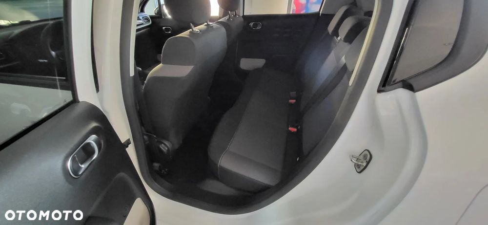 Citroën C3 1.2 PureTech Shine - 25